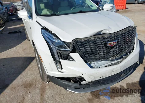 2021 Cadillac Xt5 Fwd Premium Luxury z USA, uszkodzony, nr VIN 1GYKNCRS5MZ130853